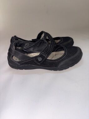 Earth Origins Tova Black Mary Jane Flats with Strap